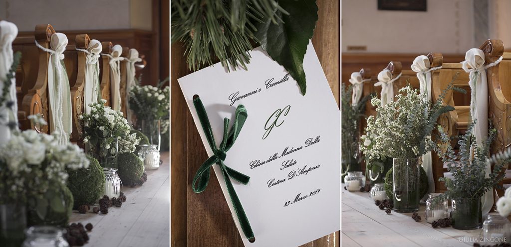 foto per ampezzan fiori di allestimento matrimonio invernale nella chiesa di cadin di sotto a cortina ampezzo wedding photographer