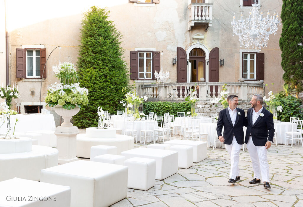 con questa immagine voglio illustrare il mio lavoro di fotografo di matrimonio al castello di duino wedding photographer