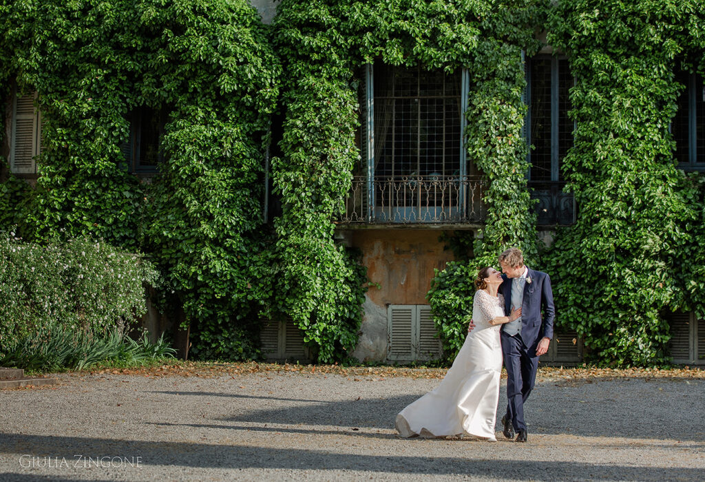 con questa immagine voglio illustrare il mio lavoro di fotografo di matrimonio a villa castelbarco rezzonico wedding photographer