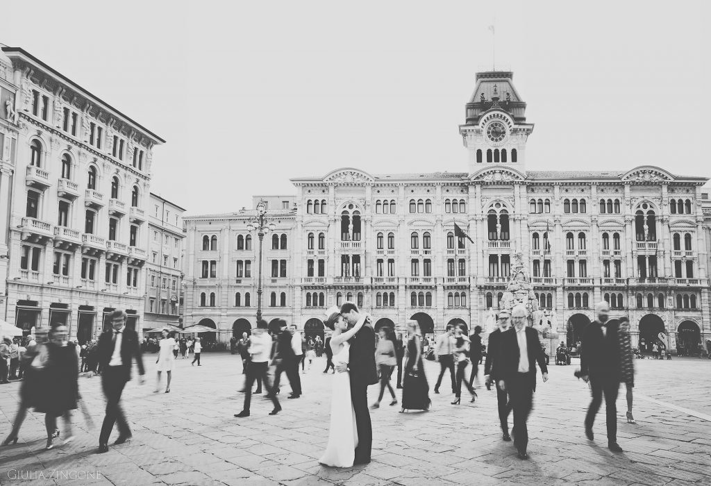 considero un onore e una esperienza emozionante essere stata nominata il miglior fotografo di matrimonio a Trieste e aver creato questo reportage di matrimonio al Castello di Spessa