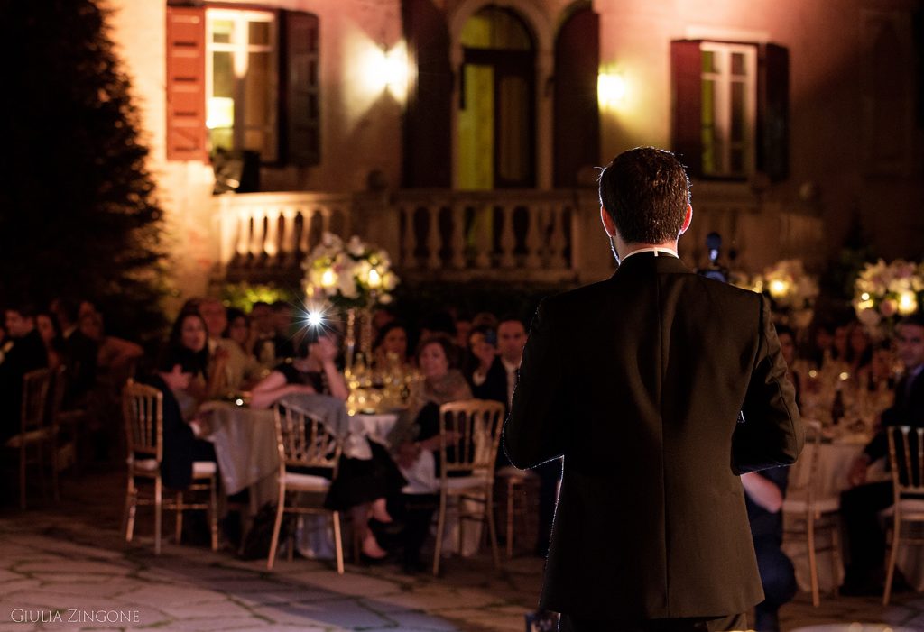 sono una fotografa di matrimoni di trieste e vi do il benvenuto a questo matrimonio al castello di duino e all hotel savoia excelsior destination wedding photographer in italy