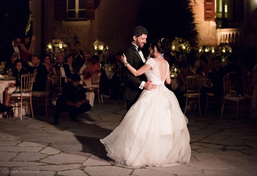 sono una fotografa di matrimoni di trieste e vi do il benvenuto a questo matrimonio al castello di duino e all hotel savoia excelsior destination wedding photographer in italy