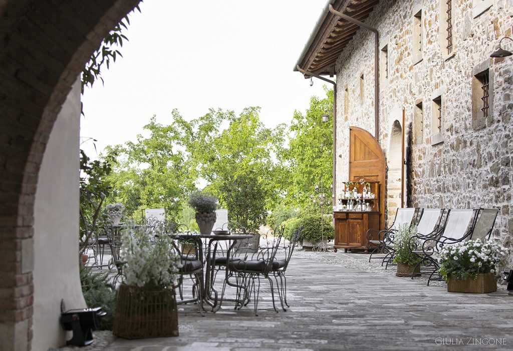 fotografo di matrimonio al castello di buttrio destination wedding photographer giulia zingone