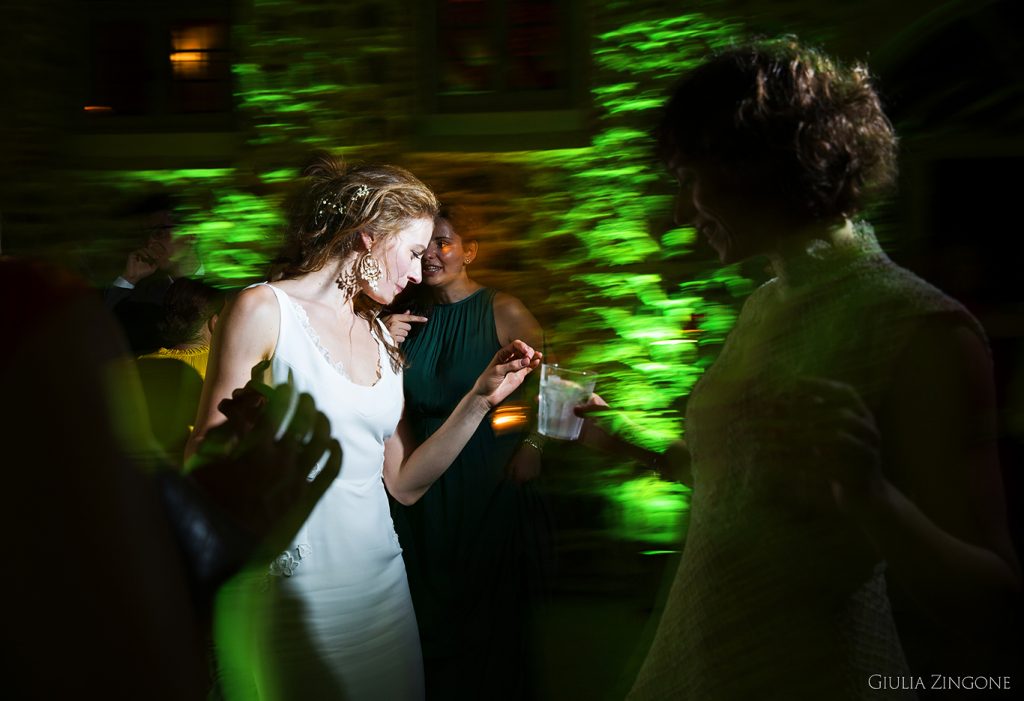 fotografo di matrimonio al castello di buttrio destination wedding photographer giulia zingone