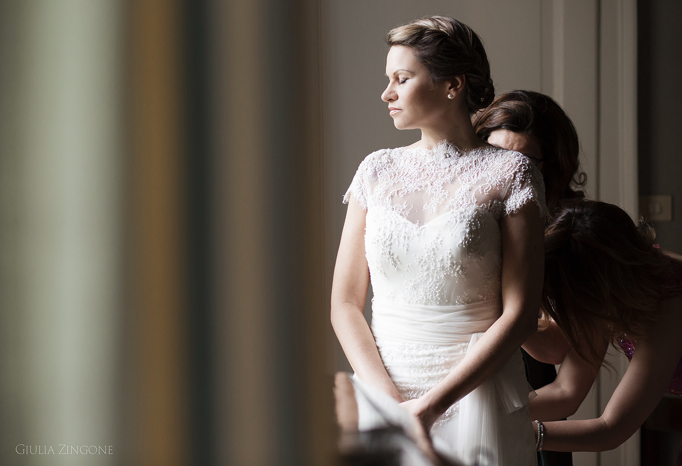 this is a picture of the bridal preparations by villa erba cernobbio wedding photographer in lake como giulia zingone