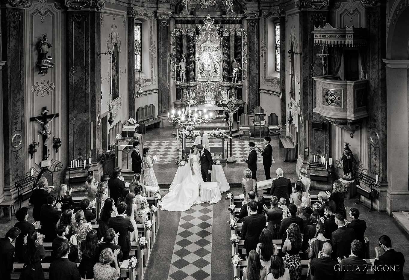 this is a picture of the church ceremony by cortina wedding photographer giulia zingone