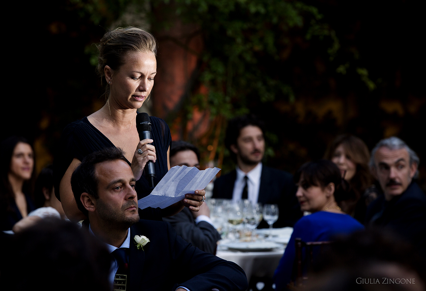 this picture is a candid shot from the speeches by villa erba cernobbio wedding photographer in lake como giulia zingone