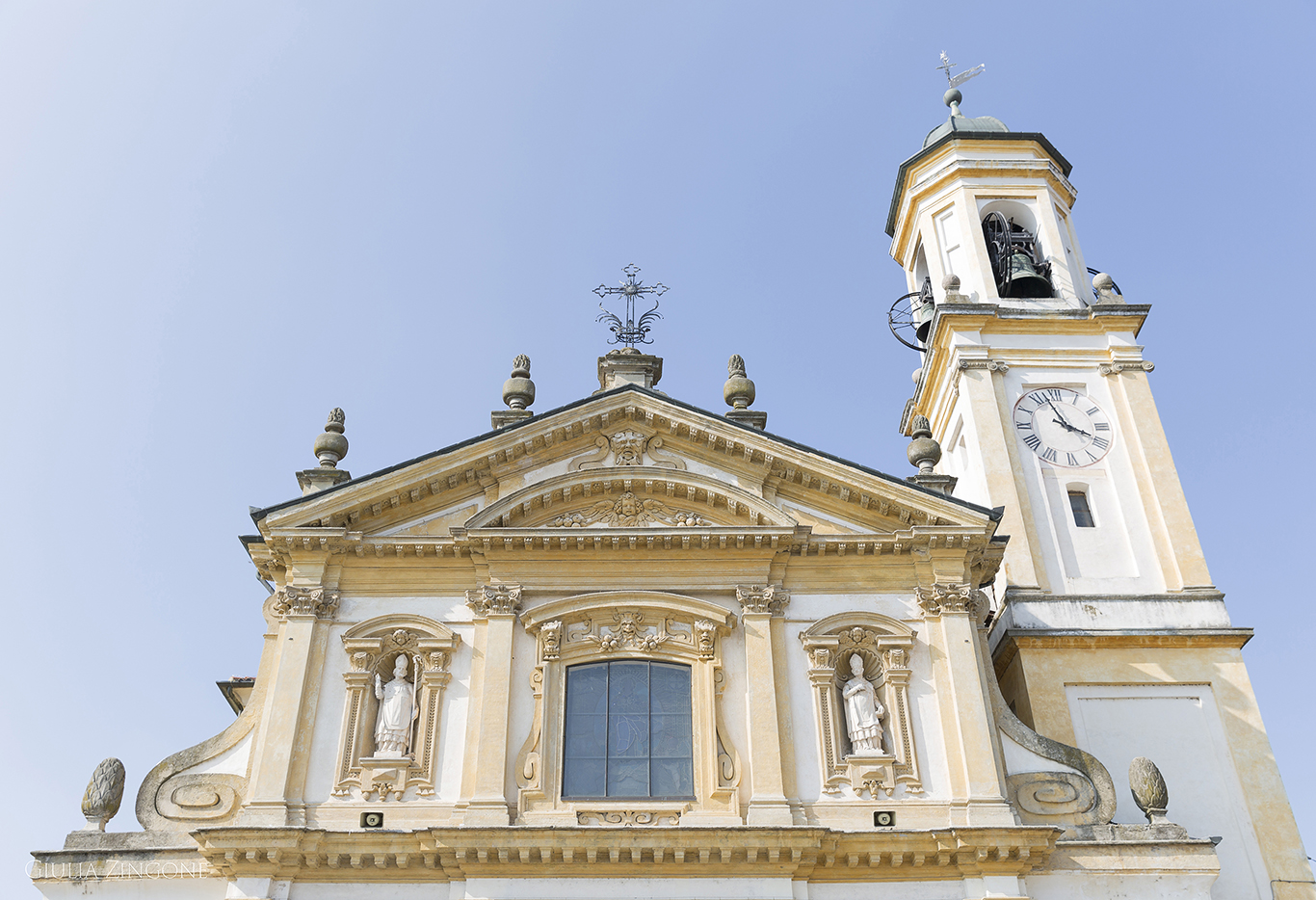 this is a picture by villa massari wedding photographer giulia zingone based in milan countryside