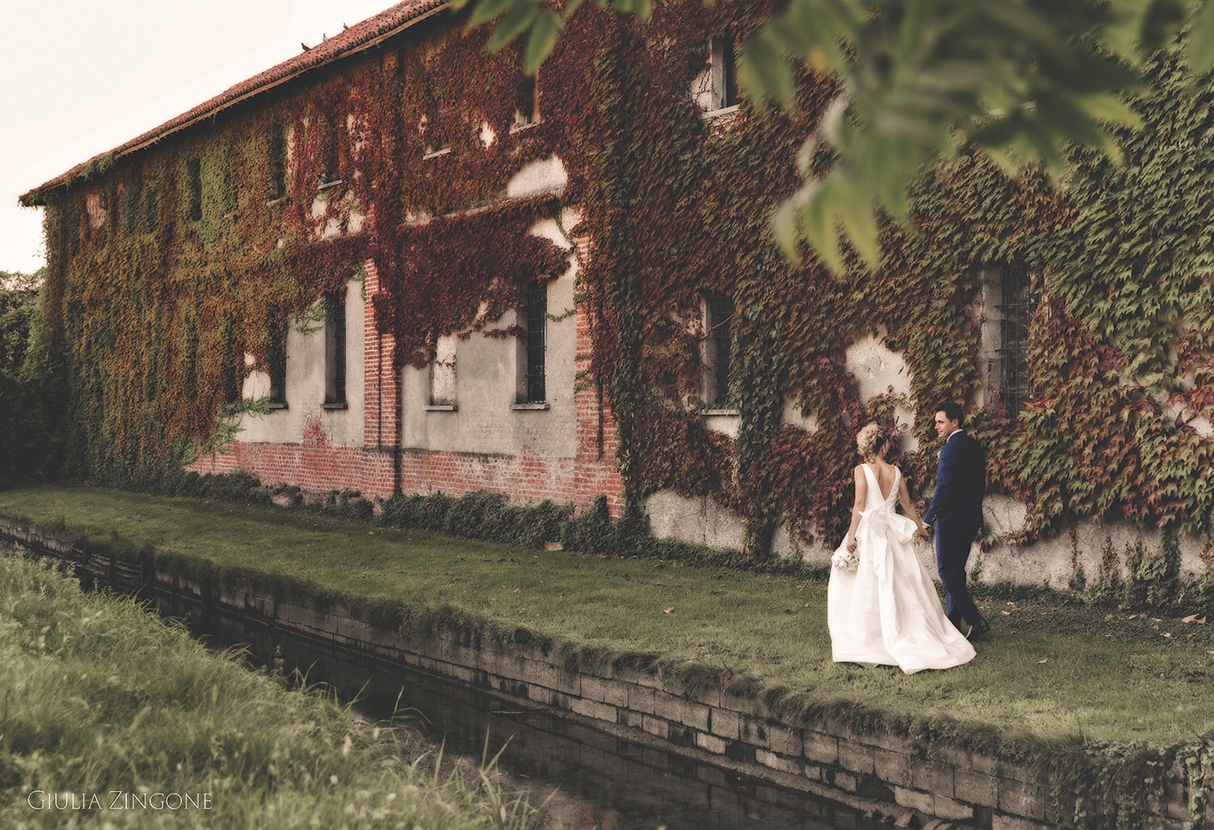 this is a picture by villa massari wedding photographer giulia zingone based in milan countryside