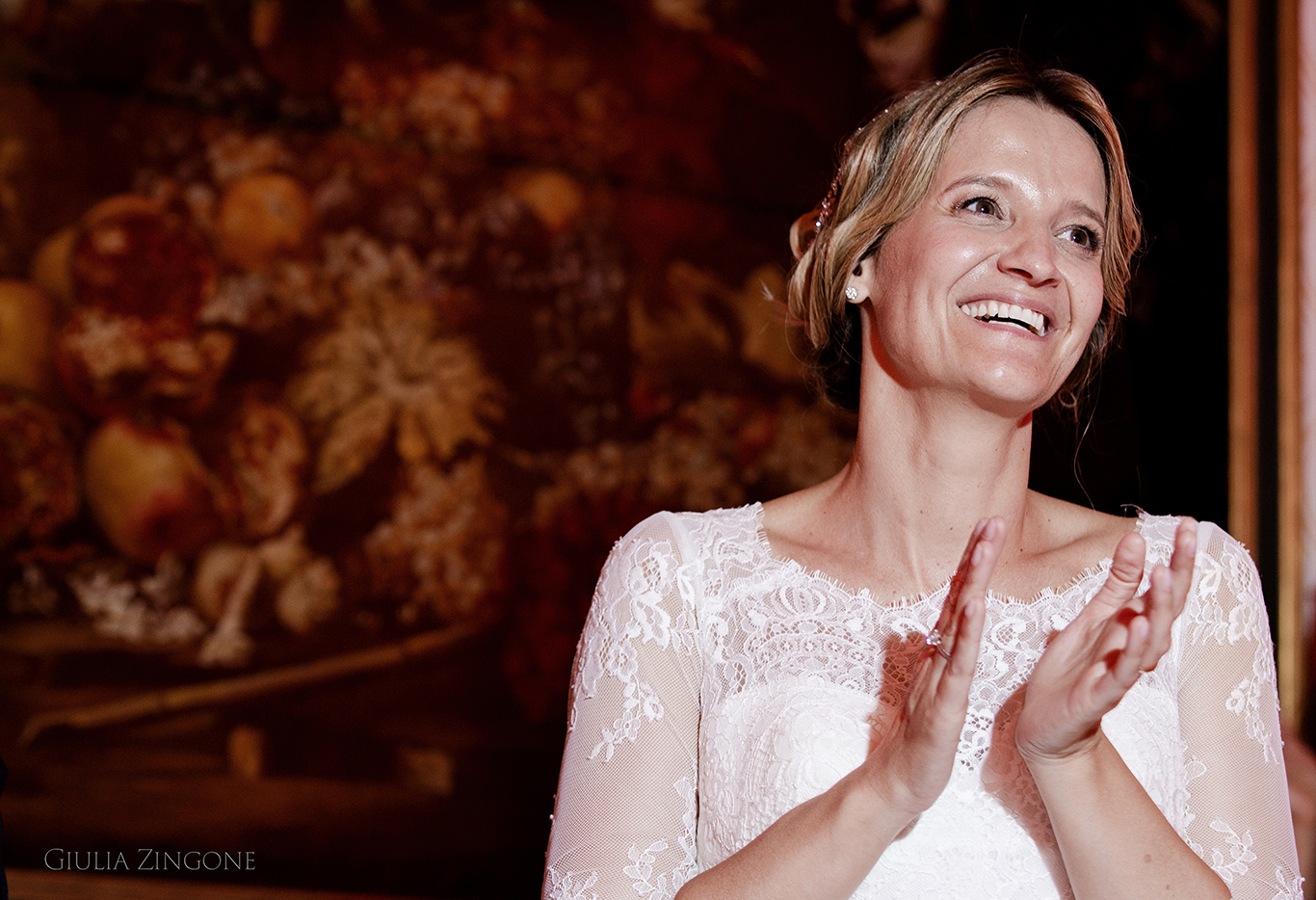 this is a picture of the party by spessa castle wedding photographer giulia zingone